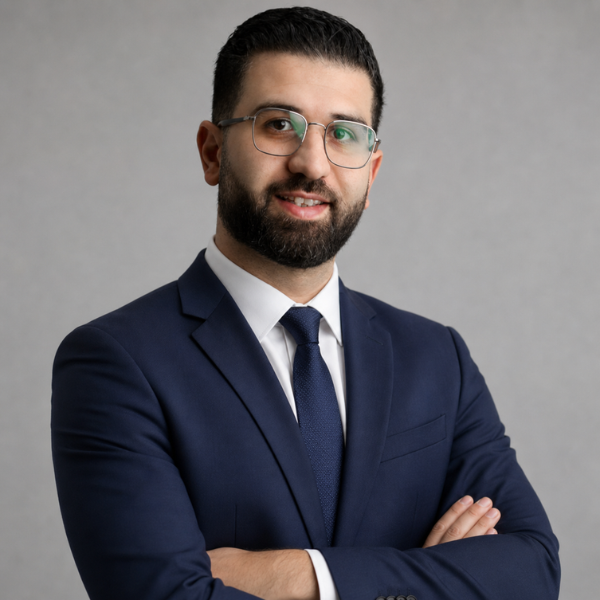 السيد / أسامة عامر ممثلاً عن شركة شراكات للاستثمارات الصغيره والمتوسطة